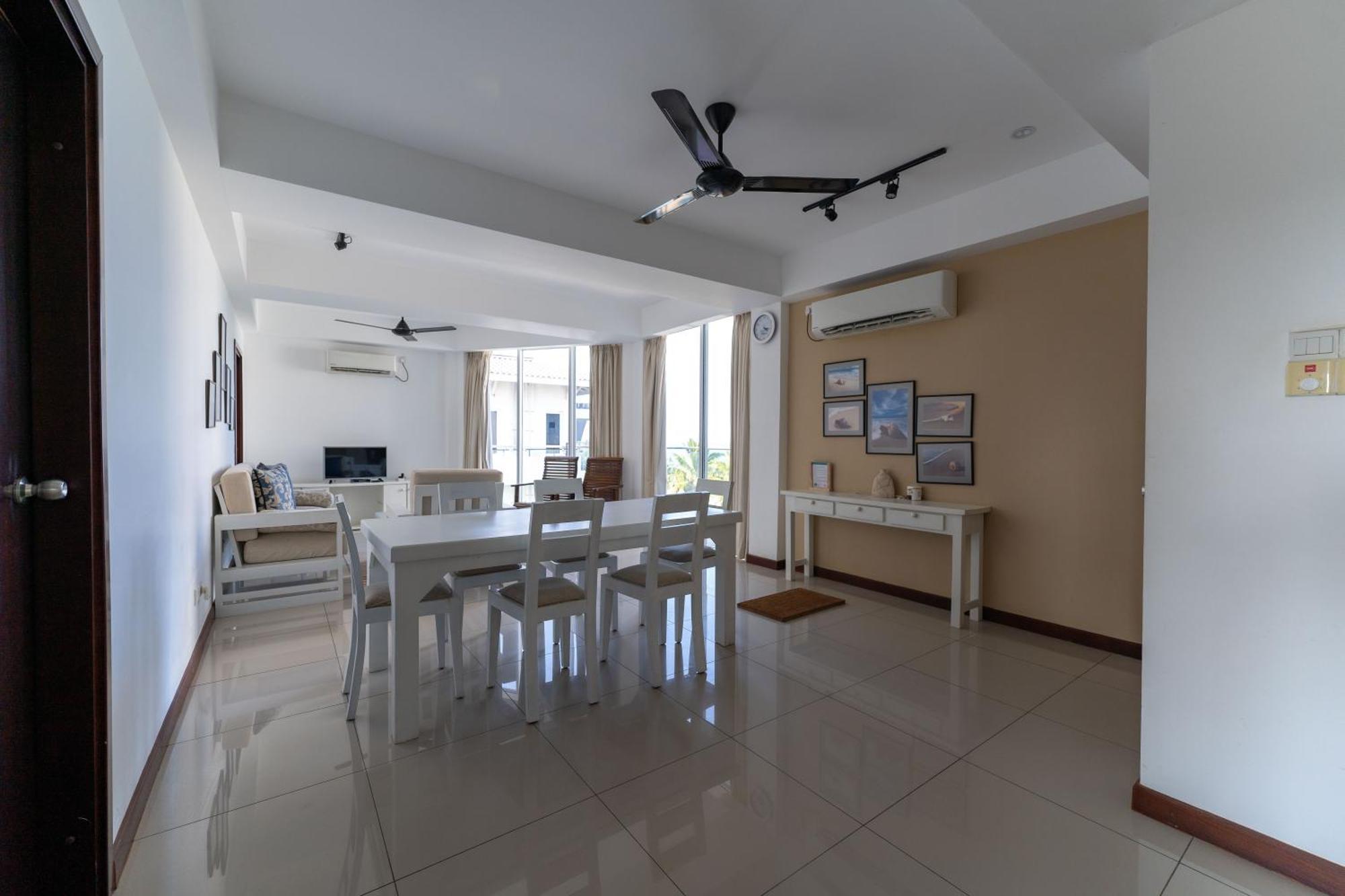 Oceanfront Condominium - Nilaveli Exterior photo